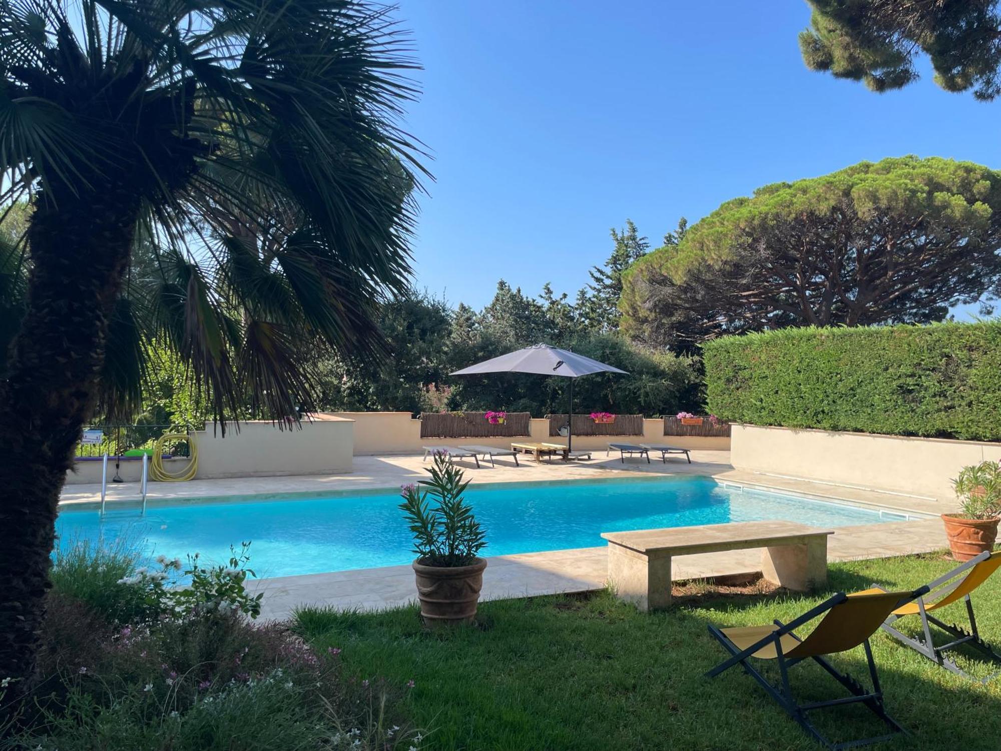 La Beluga Hotel Sainte-Maxime Luaran gambar